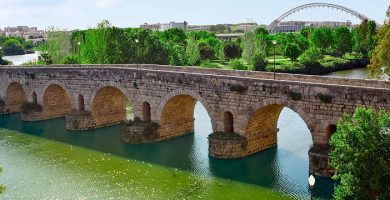 puente romano merida sobre guadiana